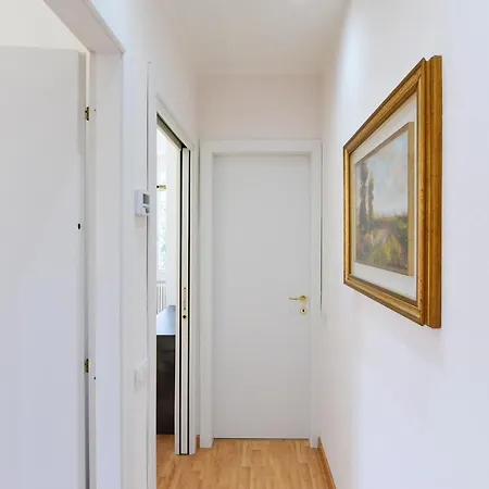 Volta By Quokka 360 - Minimal Flat In Lägenhet