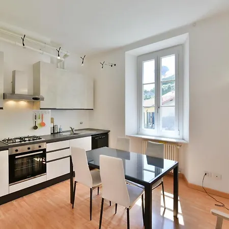 Volta By Quokka 360 - Minimal Flat In Apartment Cernobbio